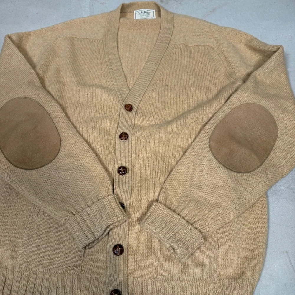 Vintage LL Bean Camel Hair Lambswool Cardigan Suede Elbow Patches Tan Mens L USA
